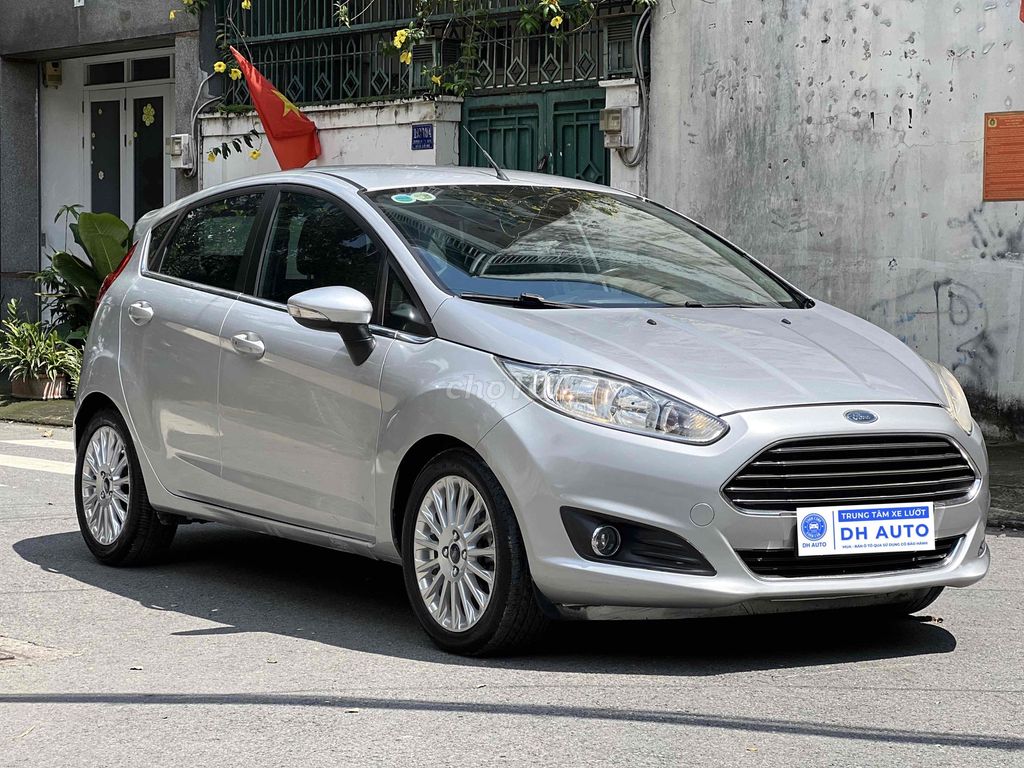 SIÊU CỌP FIESTA - Chất xe zin đẹp máy số êm mượt 💯. Mua bán Ô tô tại Quận Gò Vấp Tp Hồ Chí Minh được đăng bởi DH AUTO FORD CHUYÊN XE FORD LƯỚT CHẤT LƯỢNG CAO hình 3