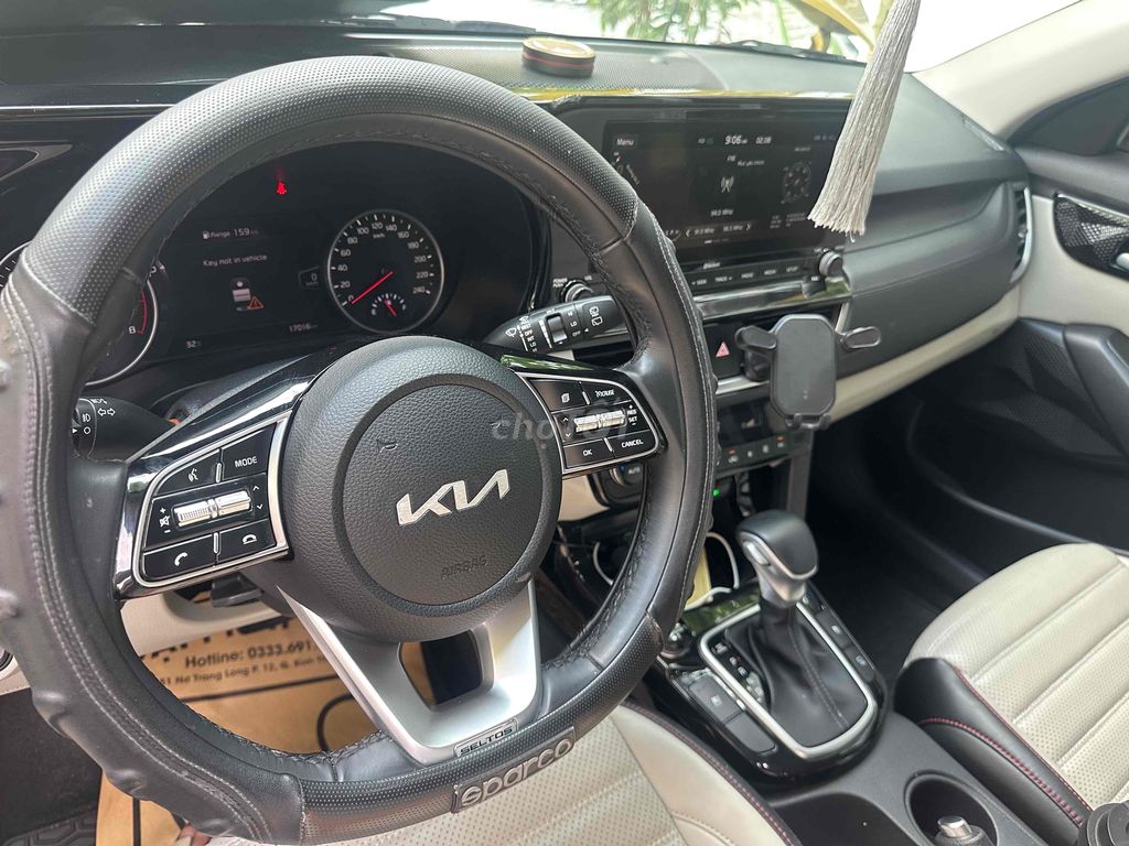 Kia Seltos 2022 Premium 1.4 AT turbo- 17000 km. Mua bán Ô tô tại Quận 12 Tp Hồ Chí Minh được đăng bởi tr hình 10