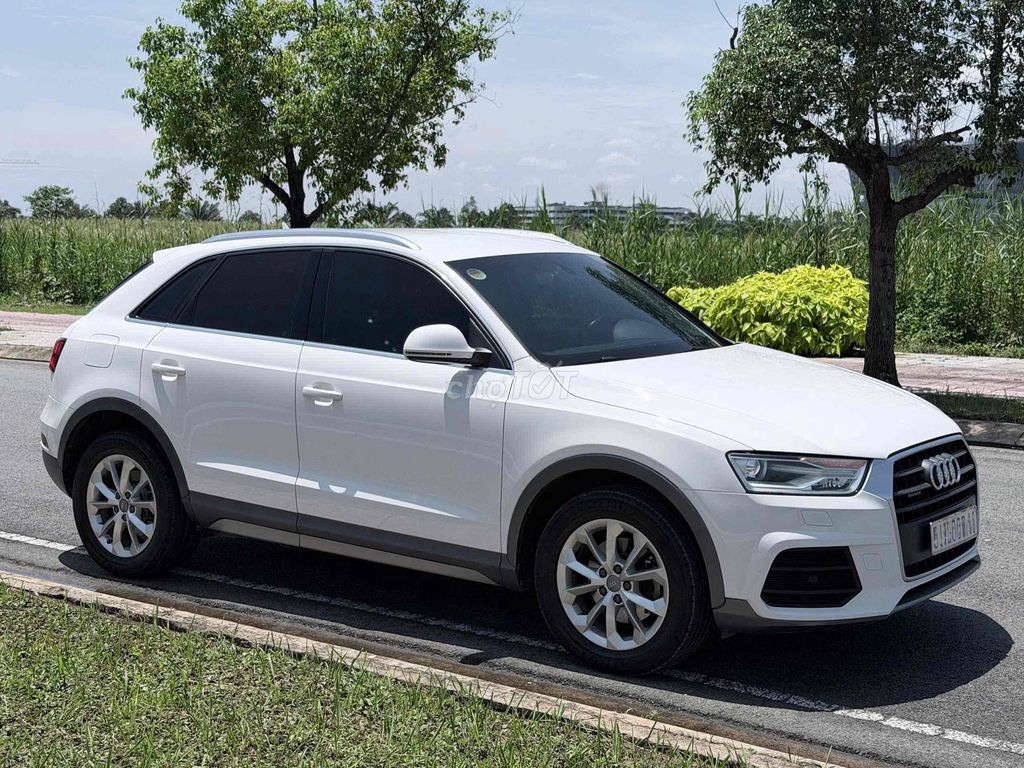 Ауди Q3 2015, 2,0 л, белый, 151 000 км