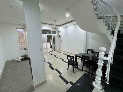 Аренда · 3 комн. · 70 м² · Quận Thanh Khê, ул. Đường Mai Xuân Thưởng