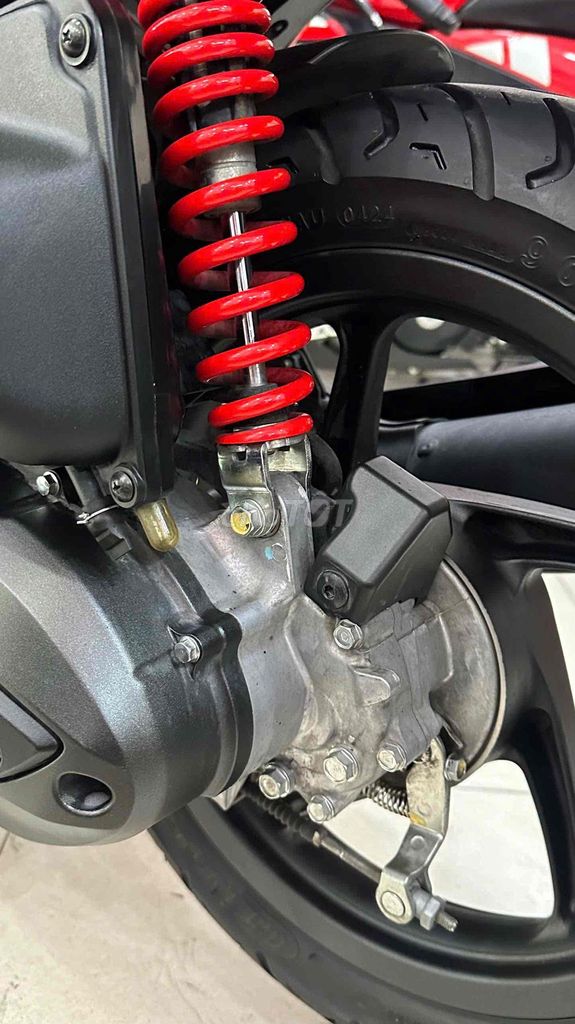 Honda Viosn 2024.BS72.PBĐB chính chủ.odd 8000km. Mua bán Xe máy tại Quận 6 Tp Hồ Chí Minh được đăng bởi Cửa Hàng Xe Máy Hoà Bùi hình 7