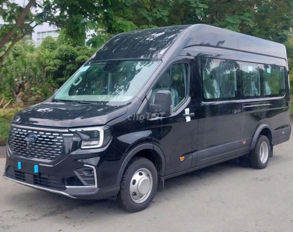 𝐓𝐑𝐀𝐍𝐒𝐈𝐓 𝟏𝟖 𝐂𝐇𝐎̂̃ - Đ𝐄𝐍 𝐓𝐑𝐀̆́𝐍𝐆 𝐁𝐀̣𝐂 𝐇𝐎̂̀ 𝐒𝐎̛ 𝐒𝐀̆̀𝐍. Mua bán Ô tô tại Quận 3 Tp Hồ Chí Minh được đăng bởi QUỐC TRUNG FORD hình 2