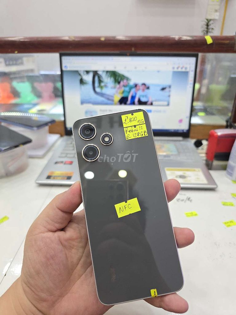 Xiaomi Redmi 12 5G - 128GB. Mua bán Điện thoại tại Thành phố Long Xuyên An Giang được đăng bởi Facebook Cầm Đồ Thúy Vân hình 1