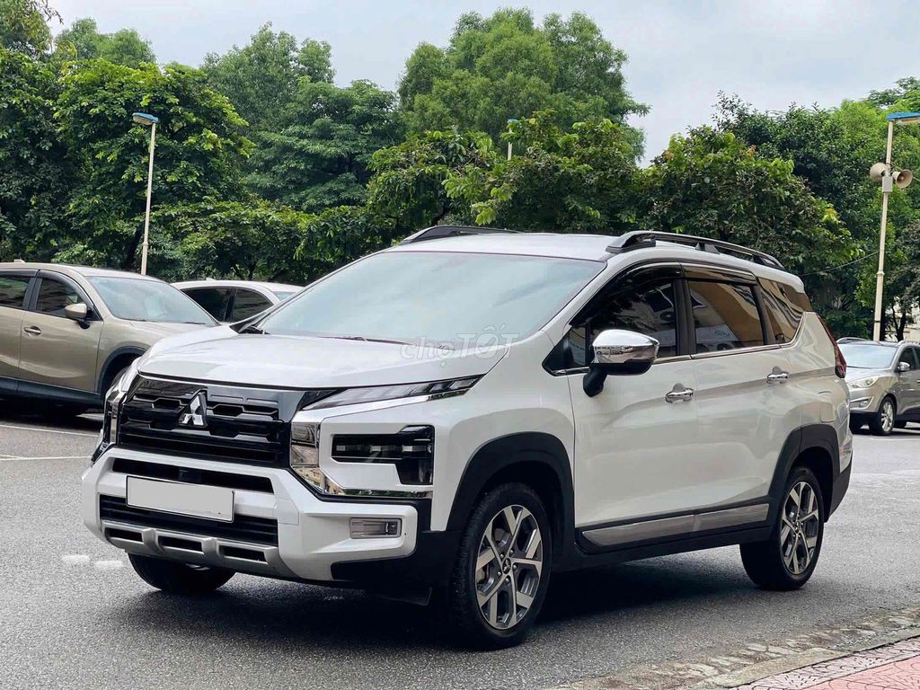 Mitsubishi Xpander Cross sx 2025 lướt 4000km. Mua bán Ô tô tại Quận Cầu Giấy Hà Nội được đăng bởi Cao Quý hình 3