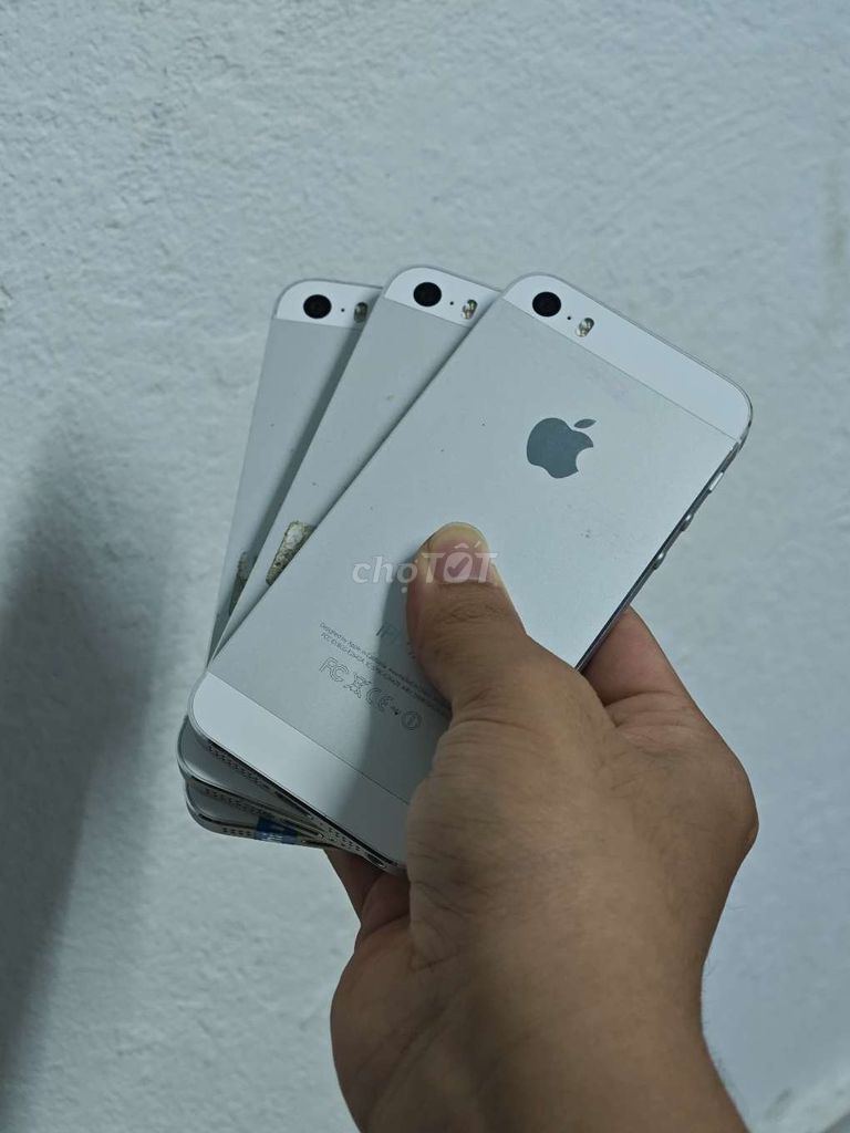 Apple iPhone 5s Bạc Quốc tế Đã sử dụng. Mua bán Điện thoại tại Quận Cẩm Lệ Đà Nẵng được đăng bởi Nguyễn Văn Linh hình 1