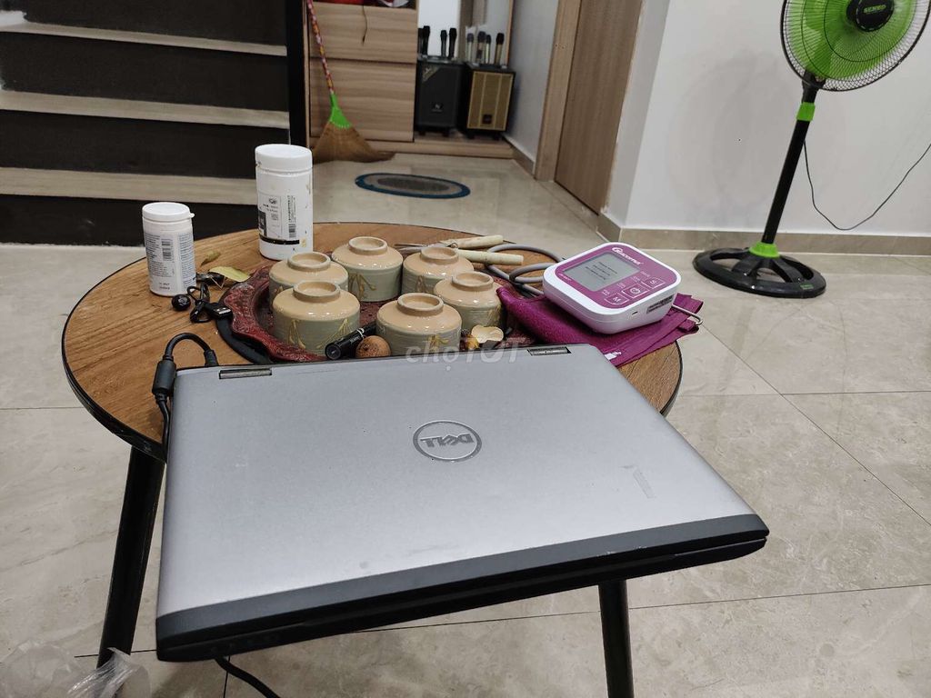 Dell Inspiron 15 i5 4GB/512GB Bạc. Mua bán Laptop tại Thành phố Sa Đéc Đồng Tháp được đăng bởi Nguyễn tài luận hình 1