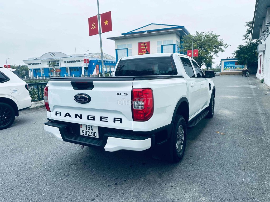Ford Ranger 2025 XLS 2.0L 4x2 AT - 16000 km. Mua bán Ô tô tại Huyện An Lão Hải Phòng được đăng bởi Nam cường  hình 5