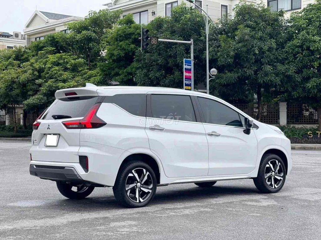 Em cần bán Xpander 2024 Premium siêu đẹp mới khét. Mua bán Ô tô tại Quận Cầu Giấy Hà Nội được đăng bởi TRUNG HIẾU AUTO hình 4