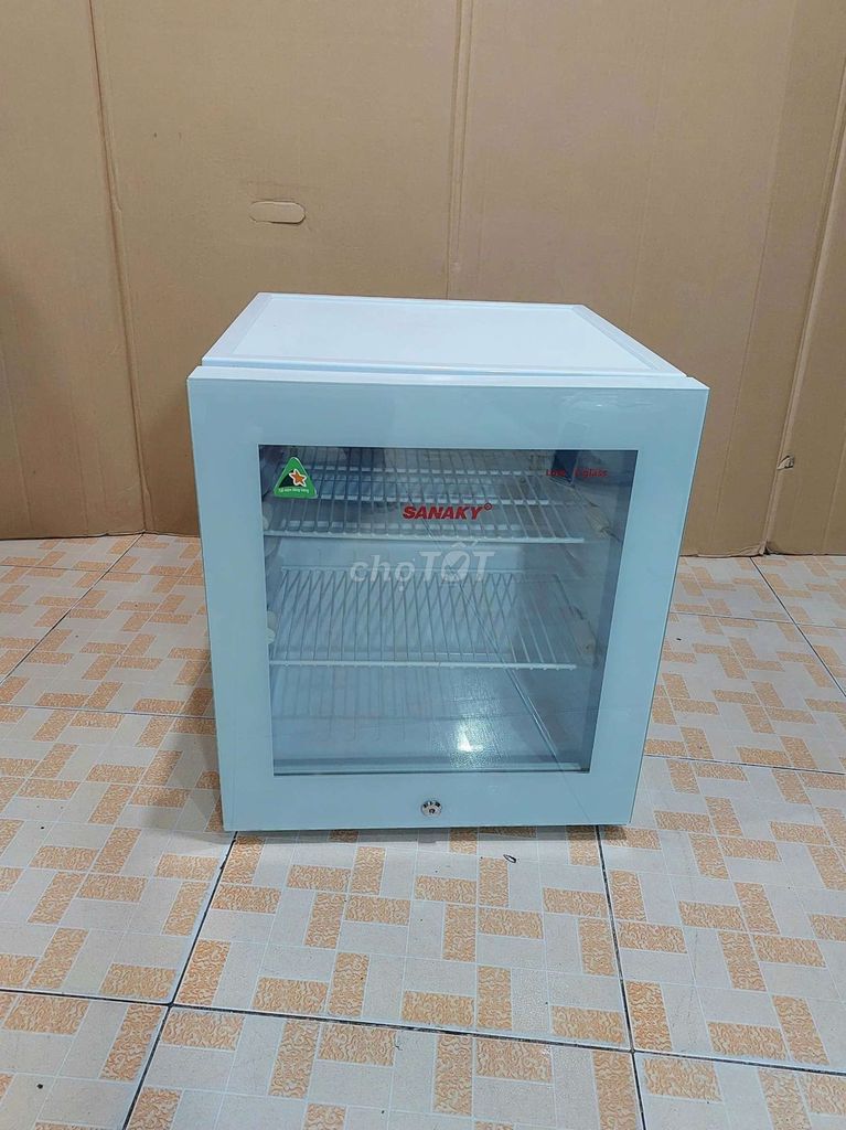 Tủ lạnh Sanaky Q642S3 nhỏ gọn 1ngăn, đời mới.