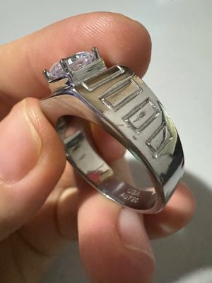 Nhẫn đá Au750(vàng trắng xách tay). Mua bán Phụ kiện thời trang khác tại Thành phố Thủ Đức Tp Hồ Chí Minh được đăng bởi Ms Nguyễn An