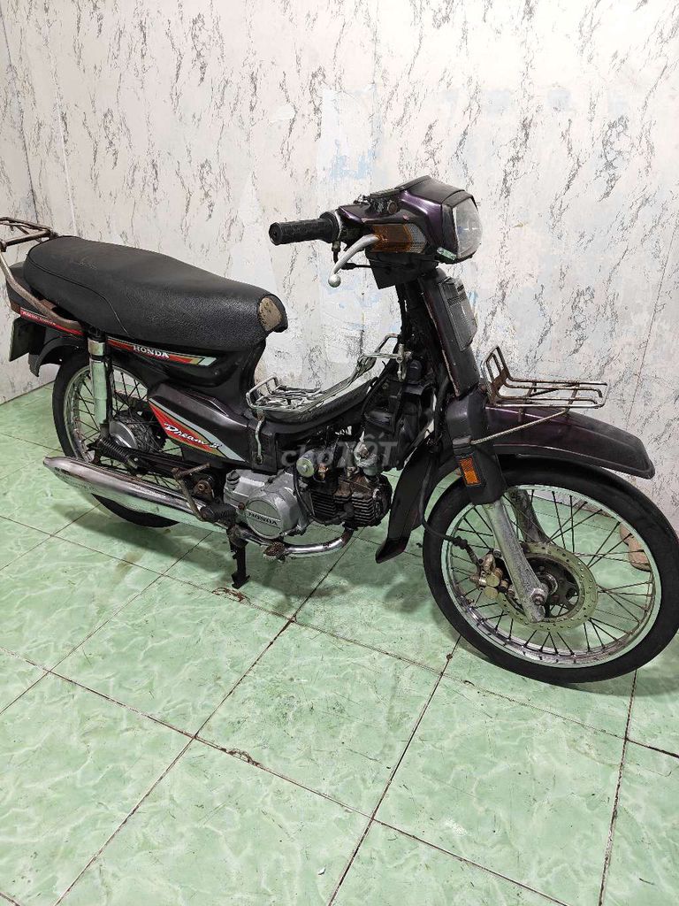 Honda Dream Thai