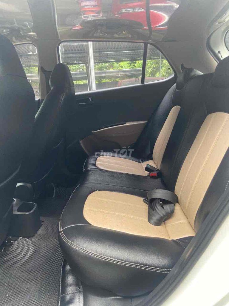 KIA Soluto 2021 1.4 MT 40000 km. Mua bán Ô tô tại Quận Long Biên Hà Nội được đăng bởi Chuyên phát mại tài sản Ngân hàng hình 4