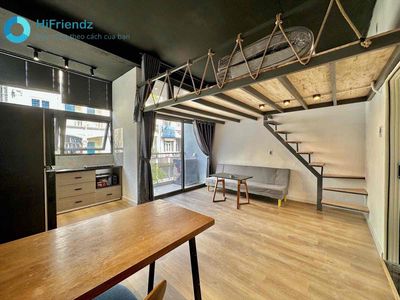 Cho thuê Duplex Ban công rộng thoáng - Nội thất xịn - Ngay Hàng Xanh