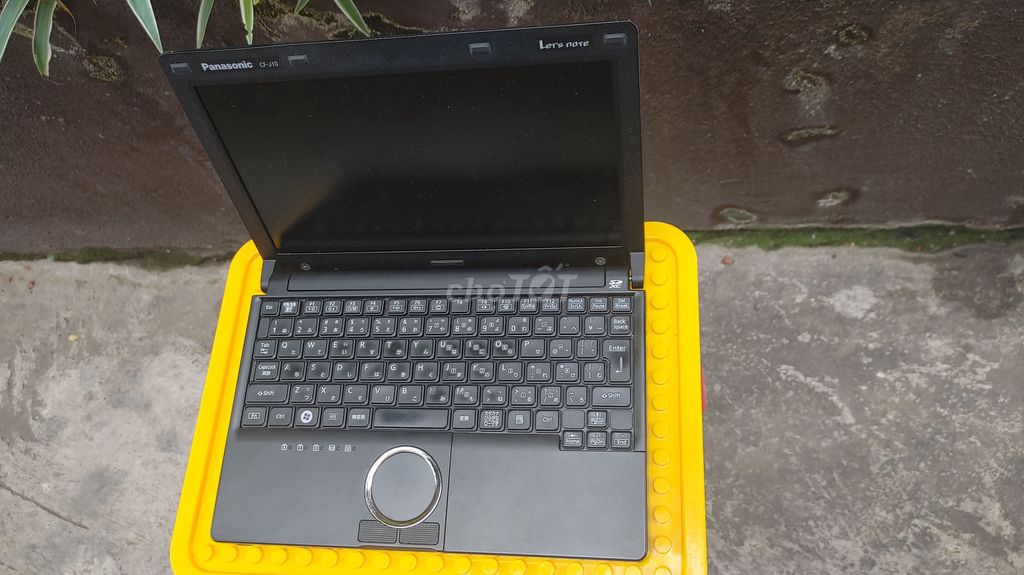 Laptop mini 10" có bàn phím siêu ngon như phím cơ. Mua bán Laptop tại Quận 11 Tp Hồ Chí Minh được đăng bởi Bình hình 1