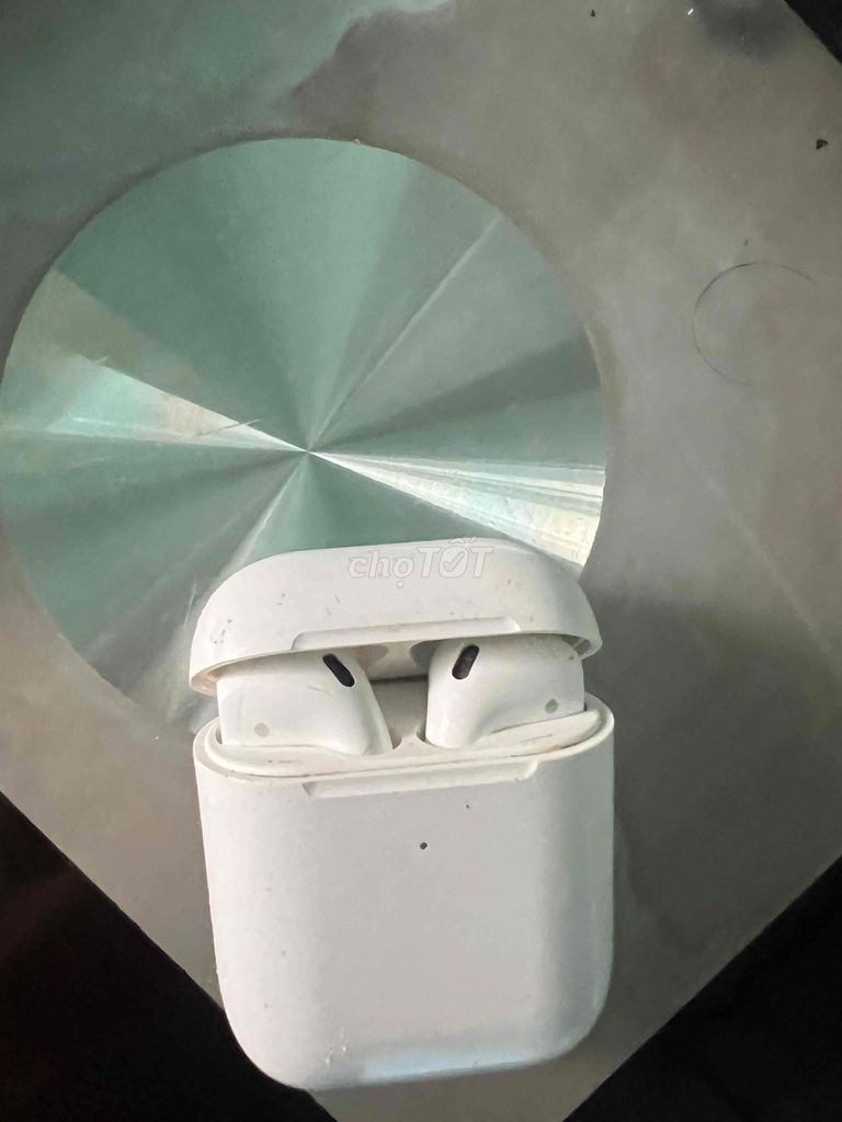 Tai nghe không dây Apple AirPods 2 Trắng. Mua bán Tivi, Âm thanh tại Huyện Long Điền Bà Rịa - Vũng Tàu được đăng bởi Bì Bõm Bì Bõm hình 1