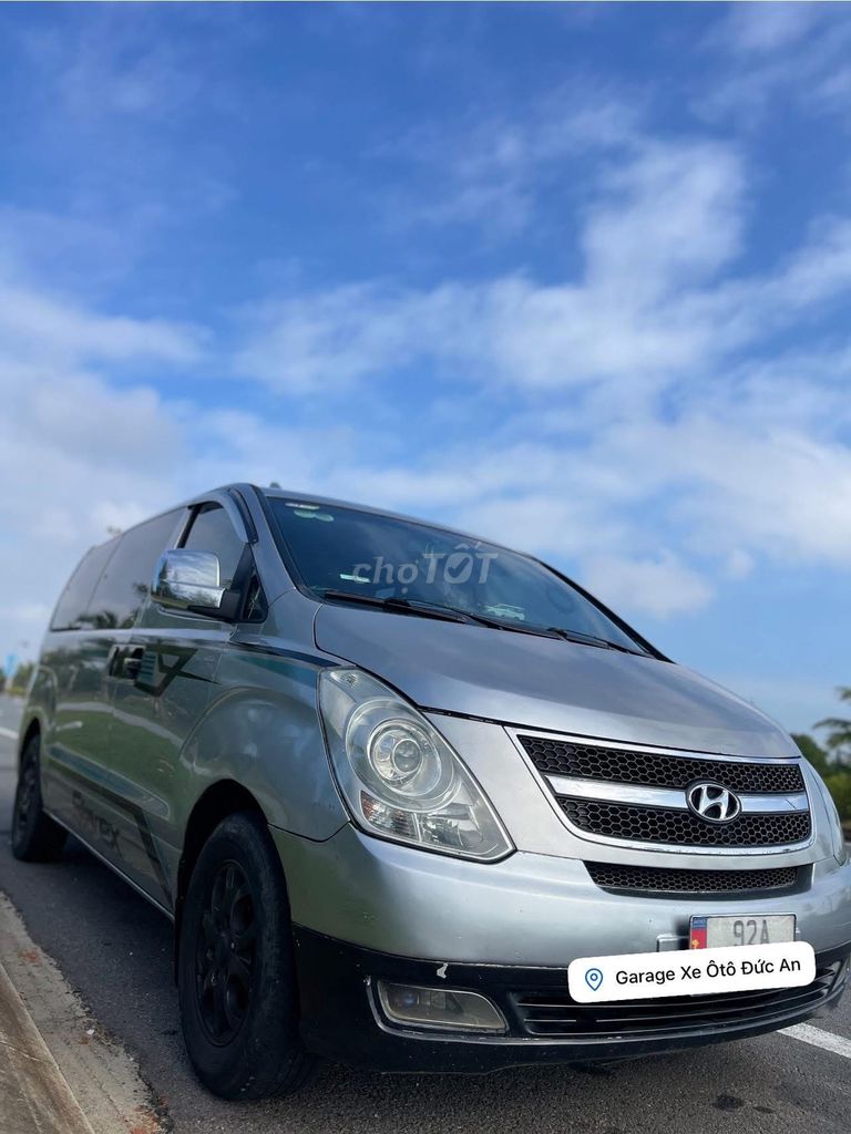 Hyundai Starex 2014 9 chỗ Bạc. Mua bán Ô tô tại Huyện Thăng Bình Quảng Nam được đăng bởi Hoang văn Đạt hình 2