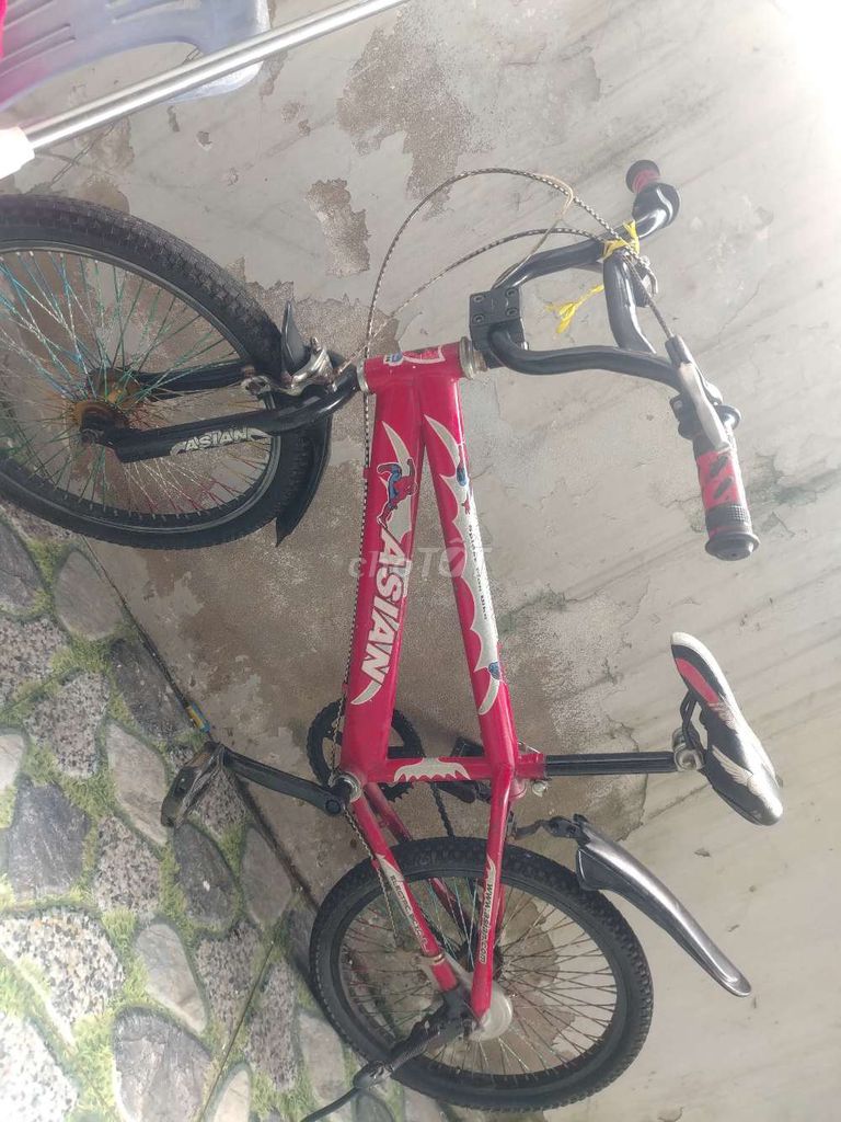 BAN XE DAP HOC SINH MUA MOI 1 TRIEU 3 không bớt. Mua bán Xe đạp tại Thị xã Bến Cát Bình Dương được đăng bởi Hào Nam hình 2