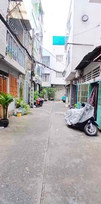 NHÀ 2 TẦNG HẺM XE HƠI 2PN2WC CMT8, Q10- ở GĐ, làm vp, kdol, ở ghép ok. Cho thuê nhà ở tại Quận 10 Tp Hồ Chí Minh được đăng bởi Việt Hưng BĐS trung tâm SG