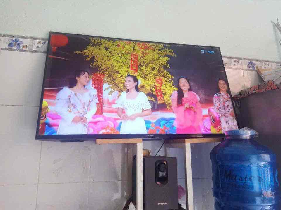 Trả nhà không dùng đến bán Sony 43inch video đẹp