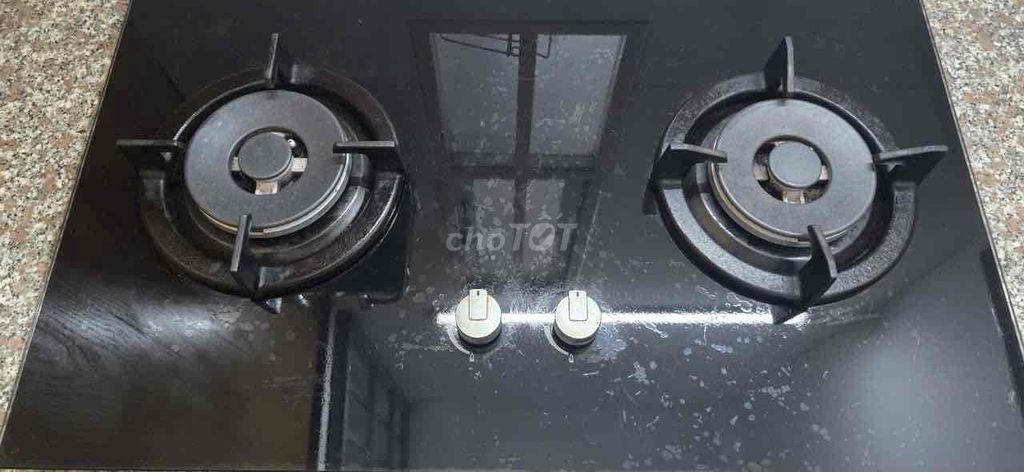 Bếp ga âm Electrolux Đen 80cm 2 vùng nấu. Mua bán Bếp, lò, đồ điện nhà bếp tại Quận Tân Bình Tp Hồ Chí Minh được đăng bởi Lina Luong hình 1