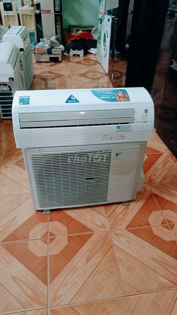 Máy lạnh Daikin inverter 2hp zin 💯 mới 95%