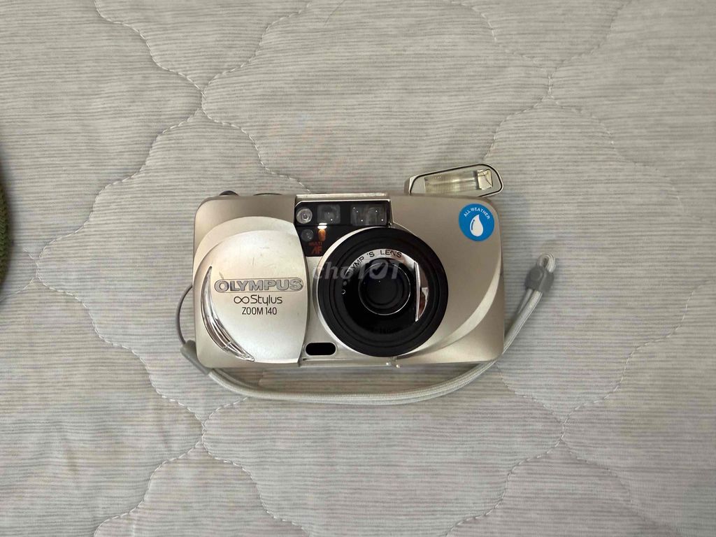 Máy ảnh phim Olympus Mju Stylus Zoom 140 Bạc. Mua bán Máy ảnh, Máy quay tại Quận Bình Thạnh Tp Hồ Chí Minh được đăng bởi Lê Tiên Dũng hình 1