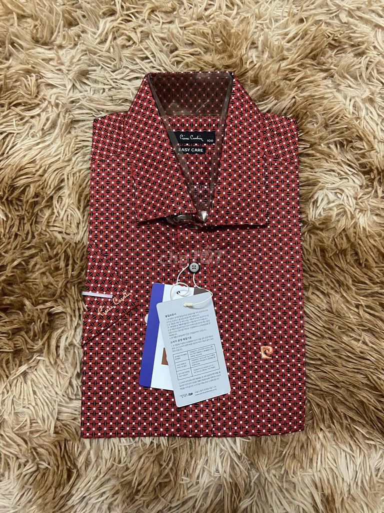 Áo sơ mi Pierre Cardin Nam Cotton Đỏ 95 - 100(Hàn). Mua bán Quần áo tại Thành phố Sa Đéc Đồng Tháp được đăng bởi CHÍU VNXK hình 1