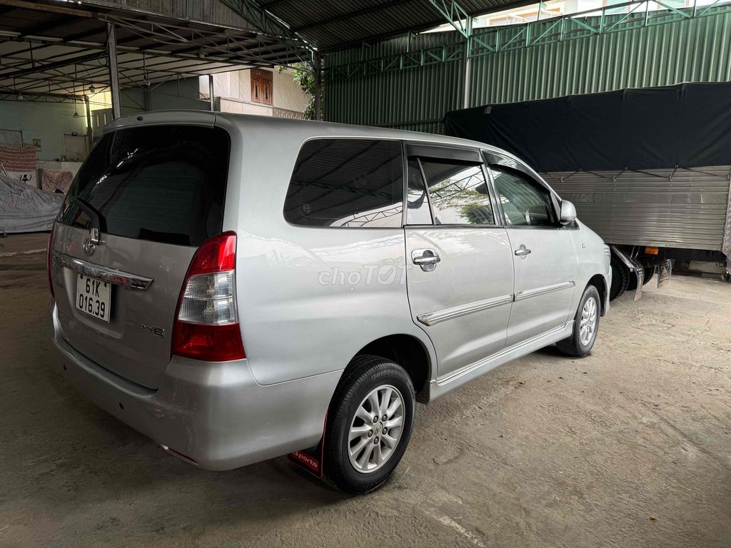 Toyota Innova 2013 Số sàn Bạc. Mua bán Ô tô tại Thành phố Thủ Dầu Một Bình Dương được đăng bởi Hoàng Thiện hình 2