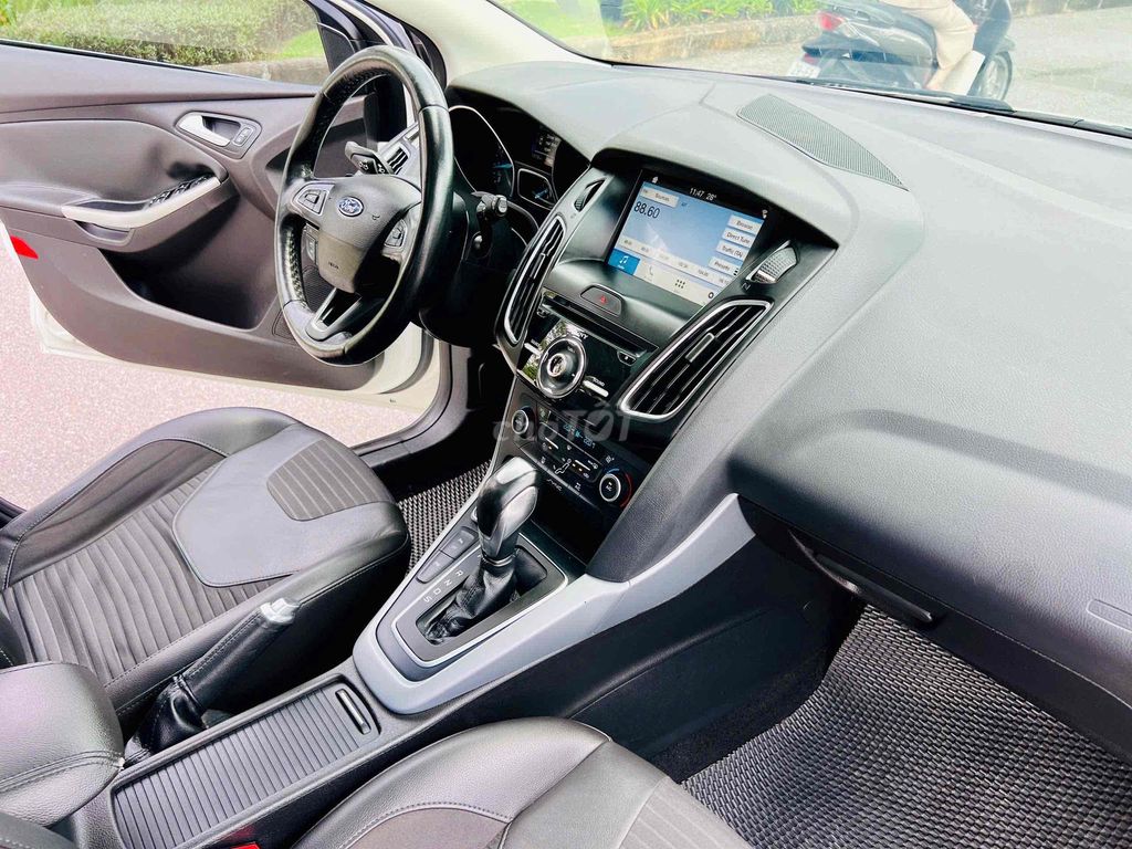 Tôi cần bán chiếc xe Ford Focus Sport 2018 1.5AT. Mua bán Ô tô tại Quận Thanh Xuân Hà Nội được đăng bởi Trịnh Quang Hưng hình 13