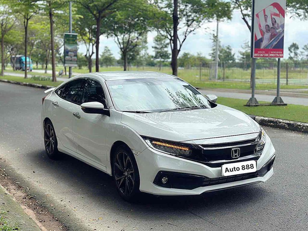 Honda Civic 2019 1.5 Turbo RS - 72000 km. Mua bán Ô tô tại Huyện Hóc Môn Tp Hồ Chí Minh được đăng bởi Lekhang210898 hình 3