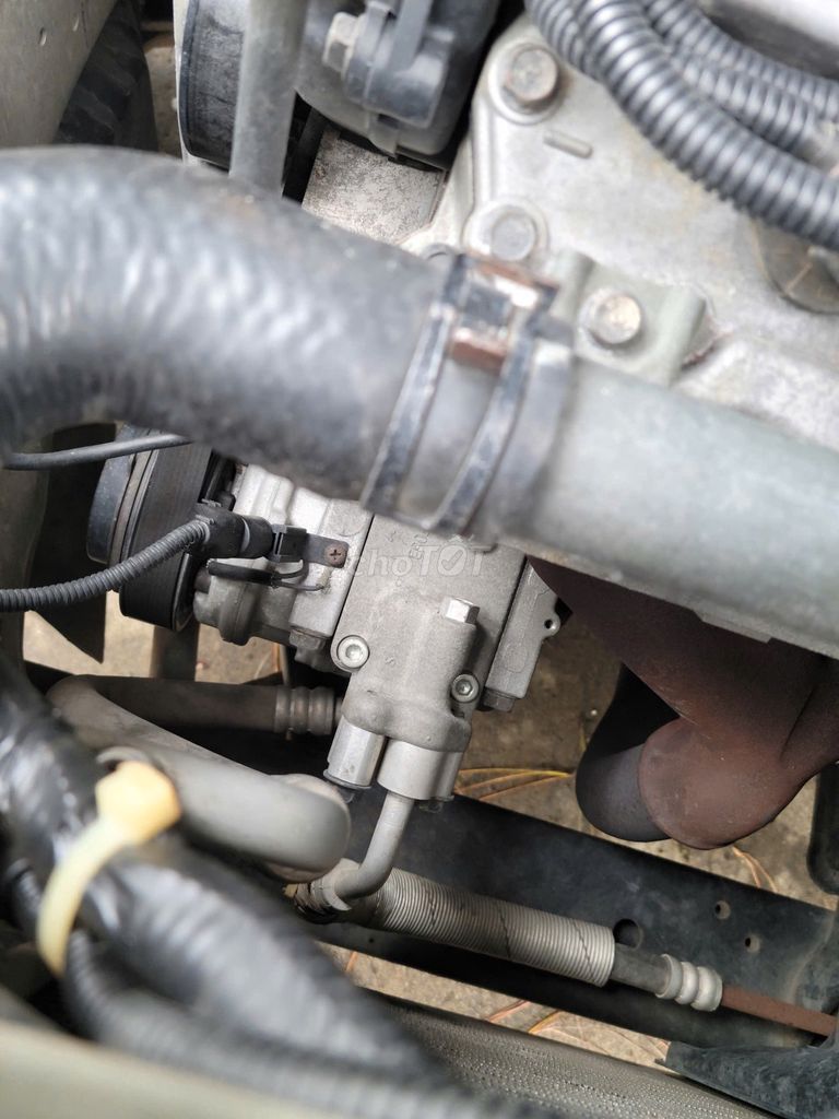 Kia Carnival 2008 LS 2.5 MT - 30000 km. Mua bán Ô tô tại Thành phố Đà Lạt Lâm Đồng được đăng bởi Đỗ Trung Kiên hình 5