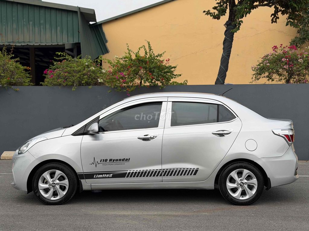 Hyundai I10 Đời 2017 Số Tự Động Sedan. Mua bán Ô tô tại Huyện Ba Vì Hà Nội được đăng bởi Dũng Ô Tô Ba Vì hình 13