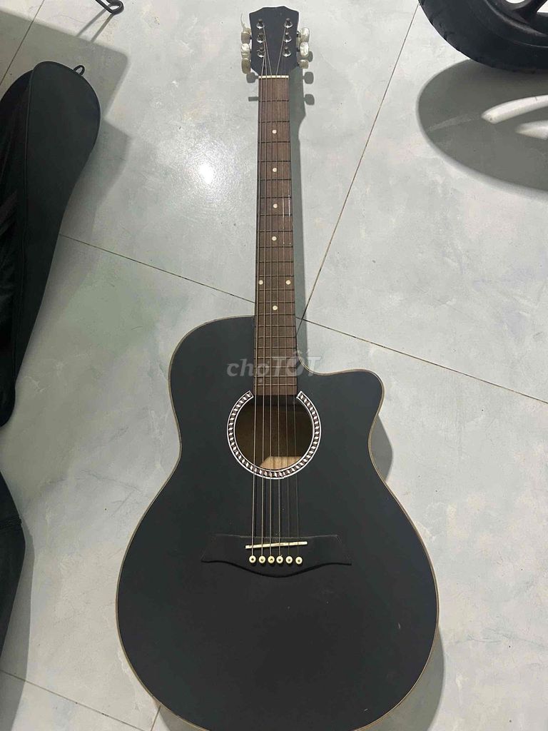 Đàn Guitar Yamaha Đen Nhám. Mua bán Nhạc cụ tại Huyện Hóc Môn Tp Hồ Chí Minh được đăng bởi Kim Anh hình 1