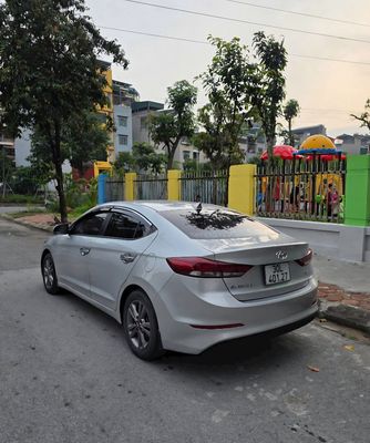 Hyundai Elantra 2016 xe tư nhân gia đình sử dụng. Mua bán Ô tô tại Quận Hà Đông Hà Nội được đăng bởi A Thịnh