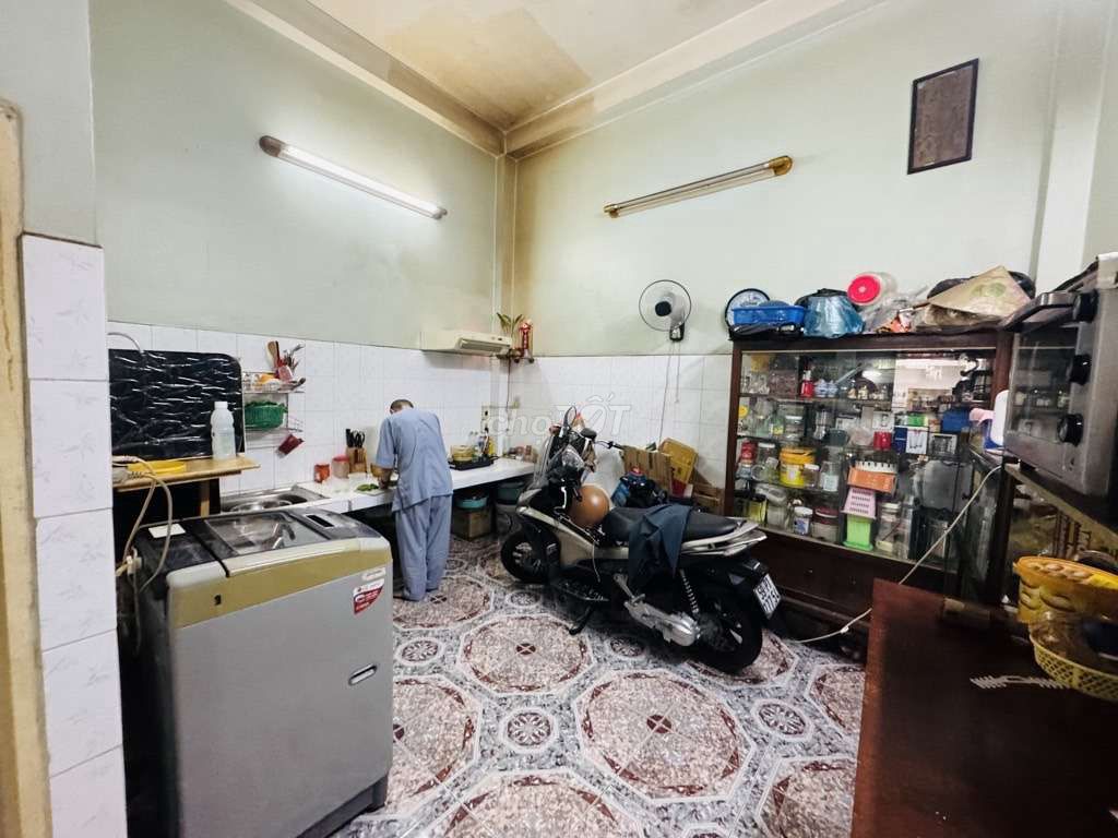 BÁN NHÀ HẺM NHỰA 6M THÔNG – HOÀNG VĂN THỤ – TÂN BÌNH – GẦN SÂN BAY. Mua bán nhà ở tại Quận Tân Bình Tp Hồ Chí Minh được đăng bởi Chi Yoobi hình 4