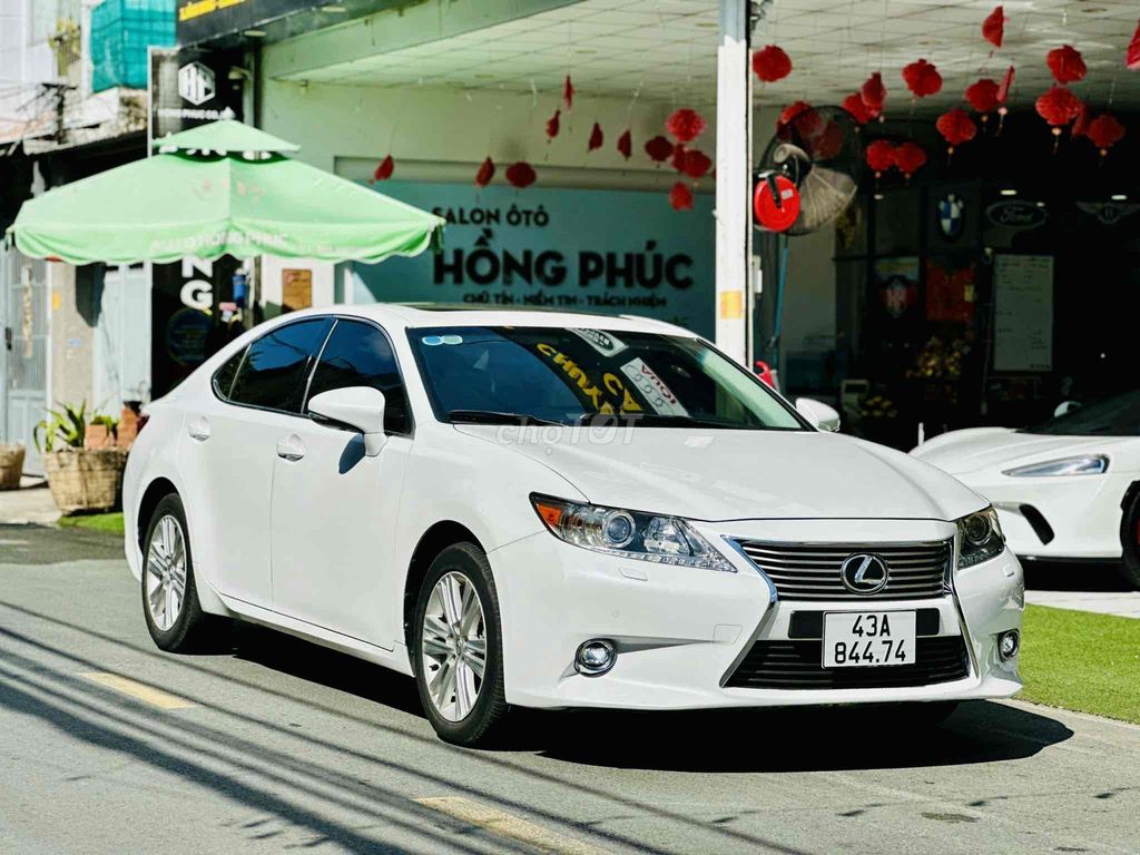 Lexus ES 350 Model 2014