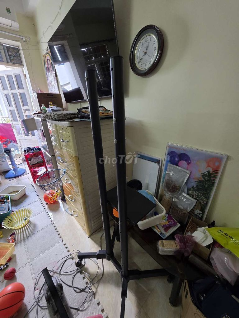 Giá đỡ tivi di động Kim loại 65 inch. Mua bán Tivi, Âm thanh tại Quận 4 Tp Hồ Chí Minh được đăng bởi hiếu hình 1