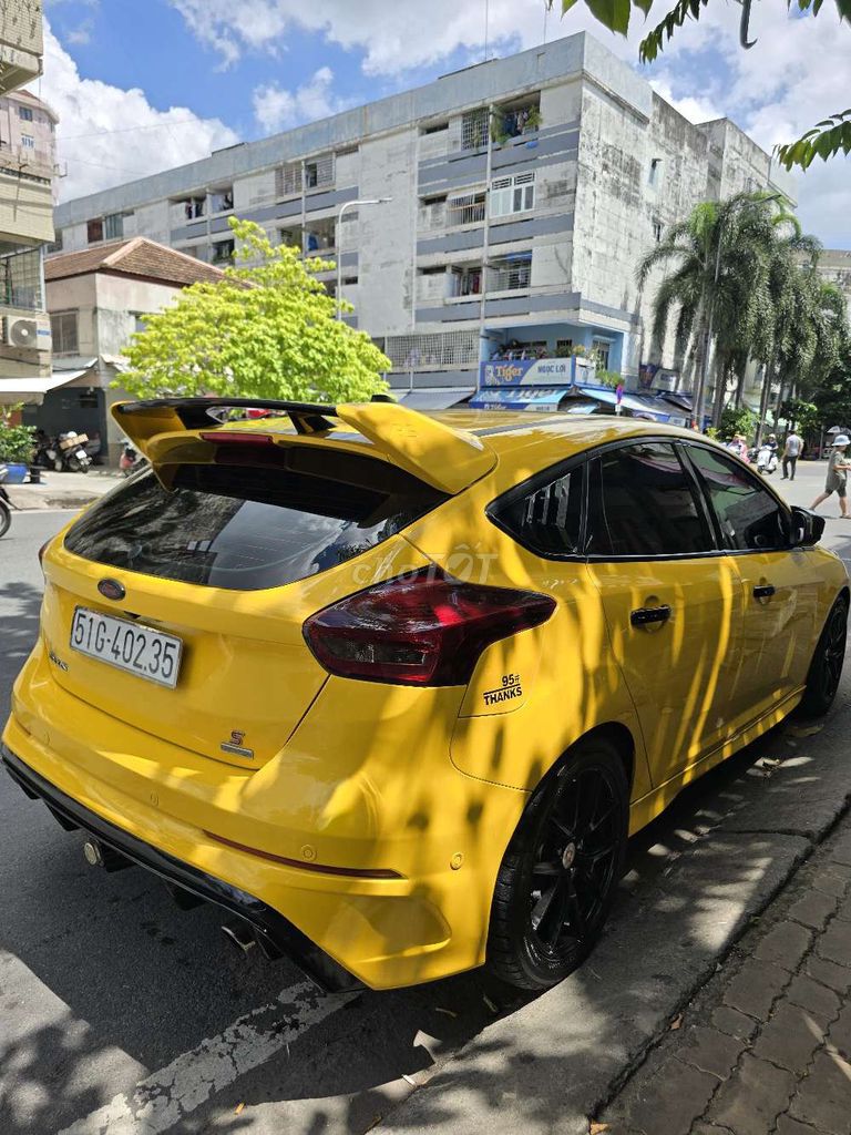 HCM Focus S2017 bản Sport xe nhà. Mua bán Ô tô tại Quận 3 Tp Hồ Chí Minh được đăng bởi Ka hình 13
