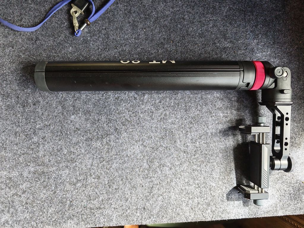 Tripod Ulanzi MT-89 Kim loại Đen. Mua bán Phụ kiện (Màn hình, Chuột...) tại Thị xã Hương Trà Thừa Thiên Huế được đăng bởi Hiếu hình 1