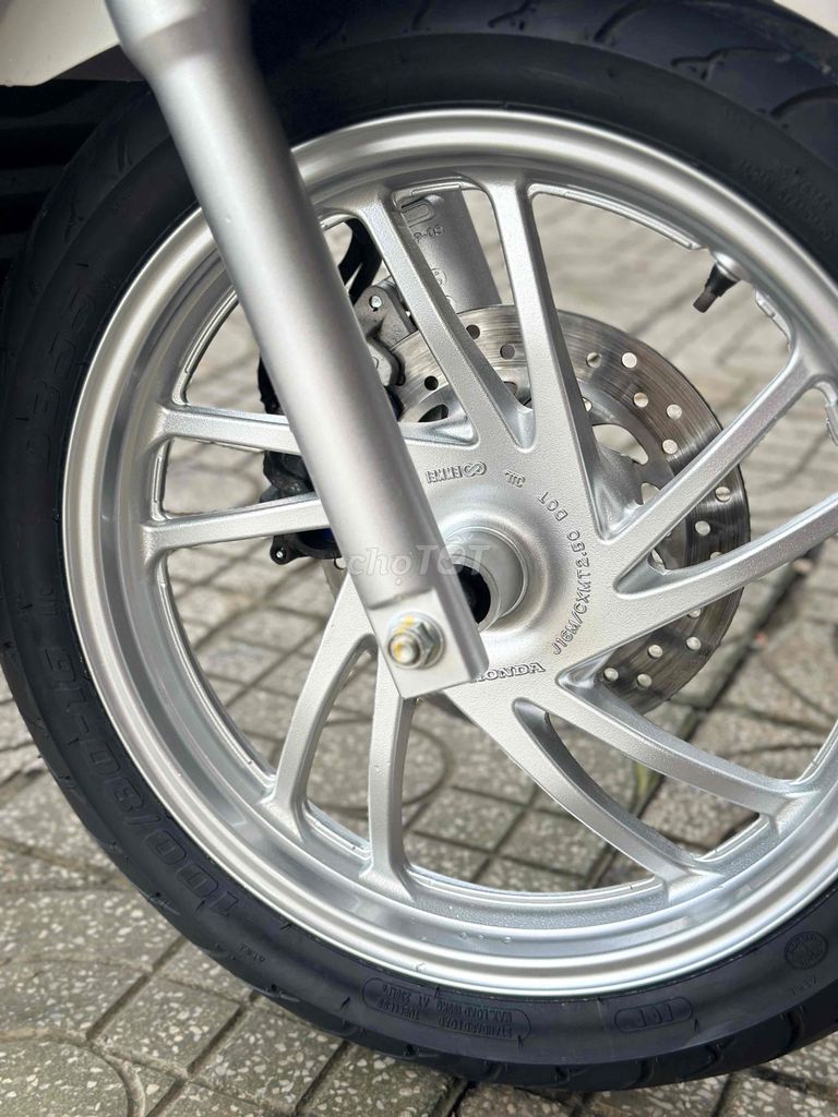 sh150 chào bán. Mua bán Xe máy tại Thành phố Đồng Xoài Bình Phước được đăng bởi Trinh Dung  hình 2