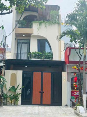 Bán nhà đẹp vừa ở vừa kinh doanh khu phố tây. Mua bán nhà ở tại Quận Ngũ Hành Sơn Đà Nẵng được đăng bởi Mai Dũng