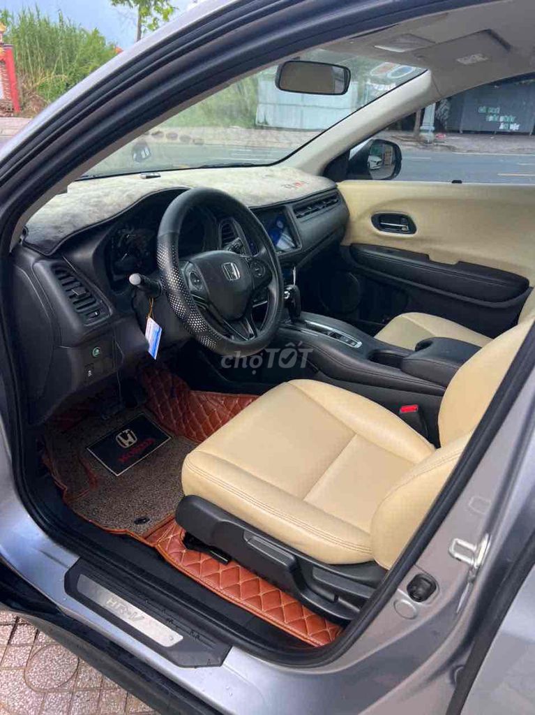 Honda HR-V 2019 - 134000 km. Mua bán Ô tô tại Thành phố Vĩnh Long Vĩnh Long được đăng bởi Thuỳ Phan hình 8