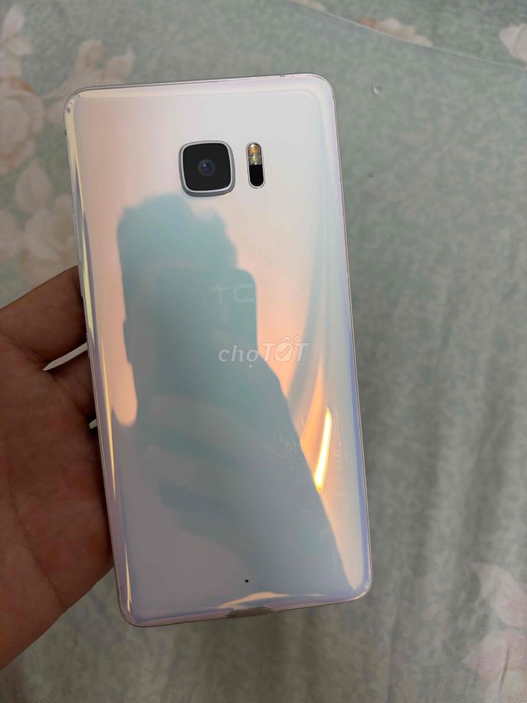HTC U Ultra Trắng Đã sử dụng. Mua bán Điện thoại tại Quận Bình Tân Tp Hồ Chí Minh được đăng bởi Gấu Phạm hình 1