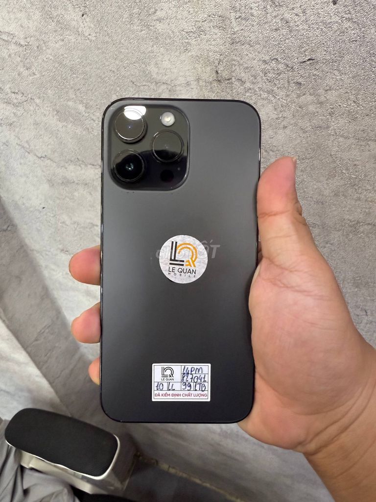 iPhone 14 Pro Max 🖤 Đen huyền bí, dùng cực đã. Mua bán Điện thoại tại Quận 10 Tp Hồ Chí Minh được đăng bởi Lê Quân Mobile hình 1