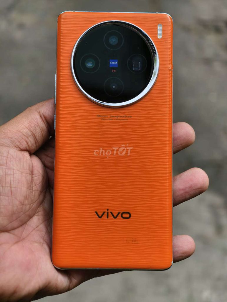 Vivo X100 16/256 zin chuẩn và hoàn hảo chức năng. Mua bán Điện thoại tại Quận 10 Tp Hồ Chí Minh được đăng bởi Sky Nguyen hình 1