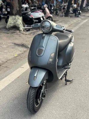 vespa xám dibao hàng nguyên bản. Mua bán Xe điện tại Quận Cầu Giấy Hà Nội được đăng bởi Xe Điện 257 Hoàng Quốc Việt 