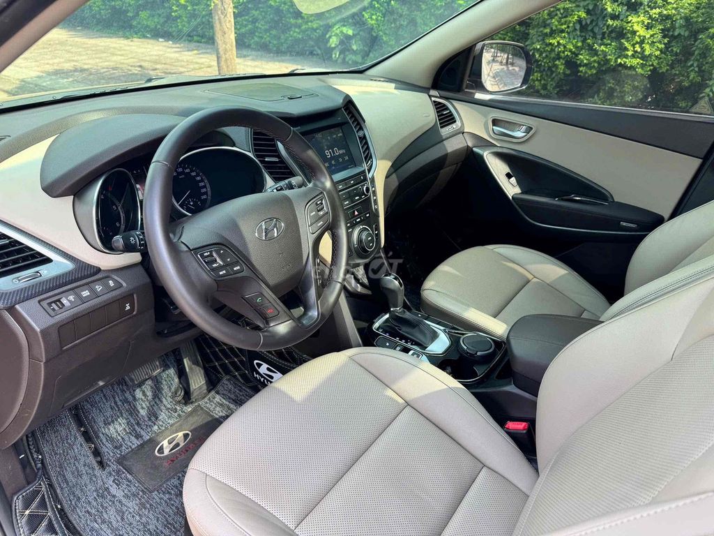 Hyundai Santa Fe 2018 Full Dầu - 90000 k. Mua bán Ô tô tại Quận Long Biên Hà Nội được đăng bởi Bùi Đình Thông hình 7