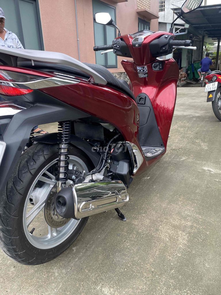 SH 150 ABS chùm mền ko đi 3000km. Mua bán Xe máy tại Thành phố Thủ Dầu Một Bình Dương được đăng bởi Haquocthanh hình 5