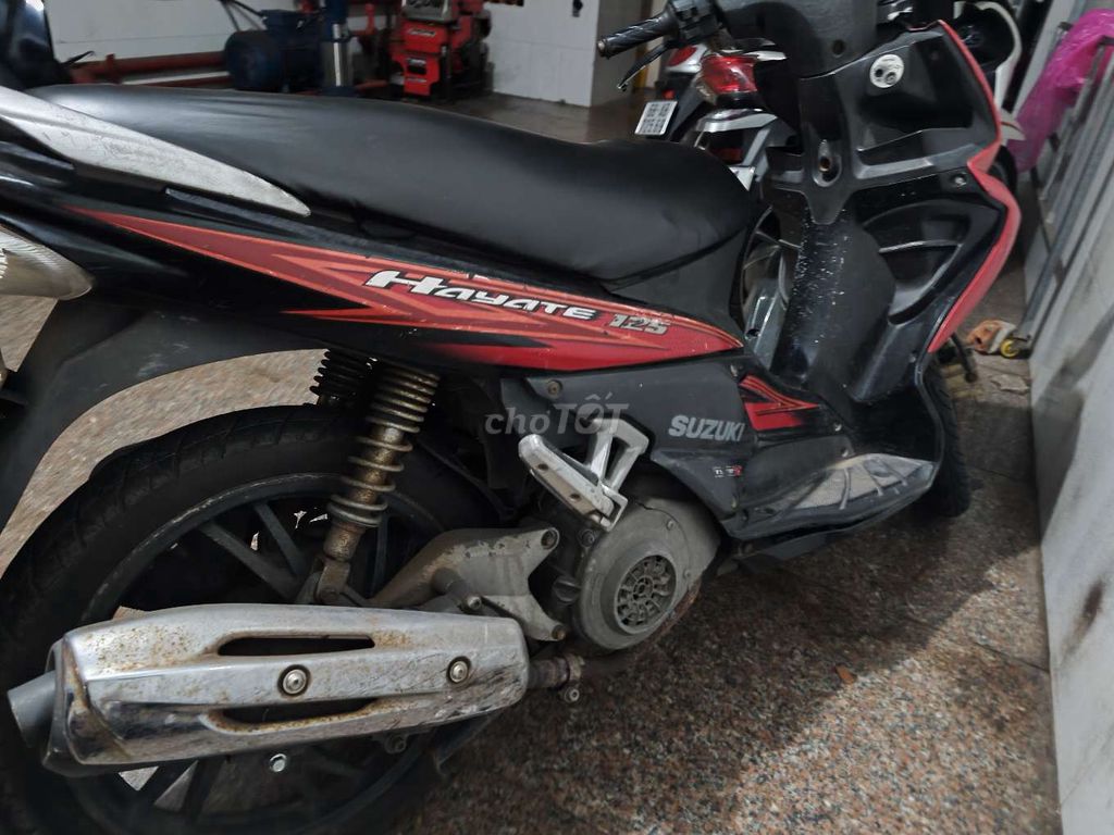 Suzuki Hayate 125cc 2013 красный