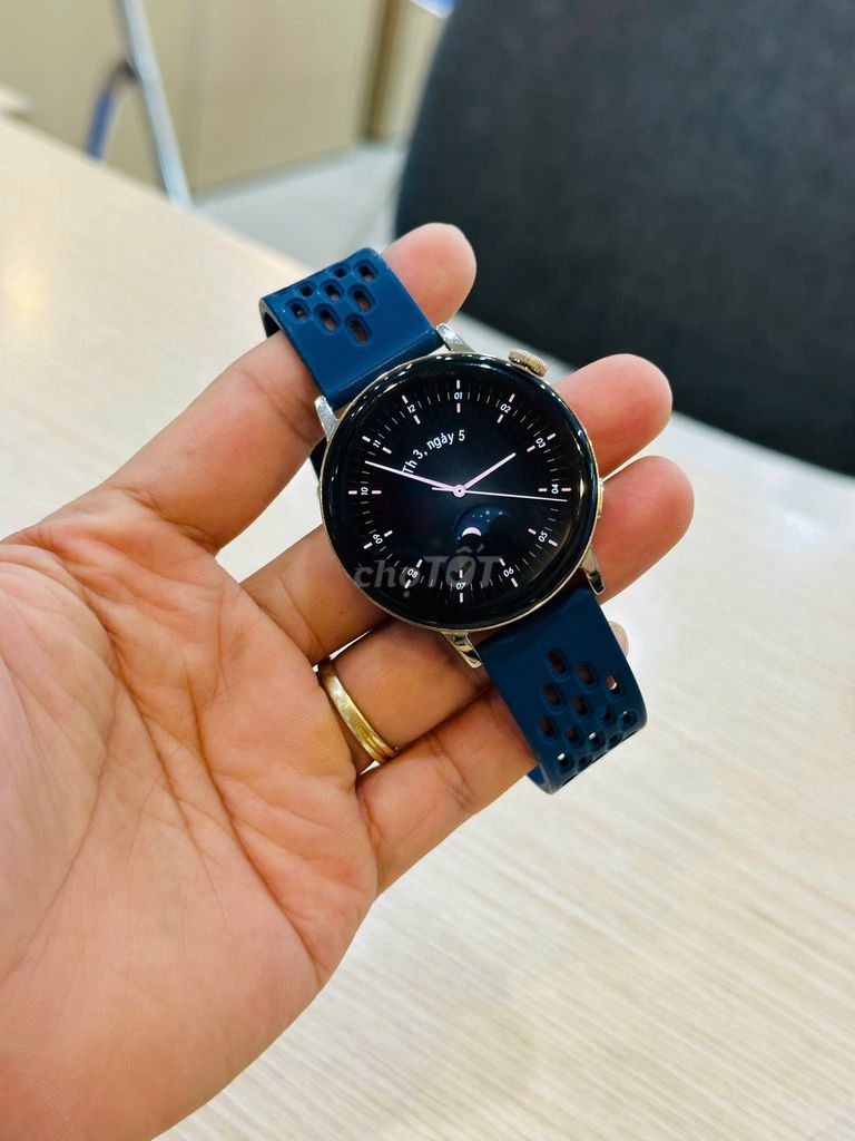 Huawei Watch GT3 CHÍNH HÃNG THA HỒ SƯ DỤNG. Mua bán Thiết bị đeo thông minh tại Quận Đống Đa Hà Nội được đăng bởi Thế Hoàng hình 1